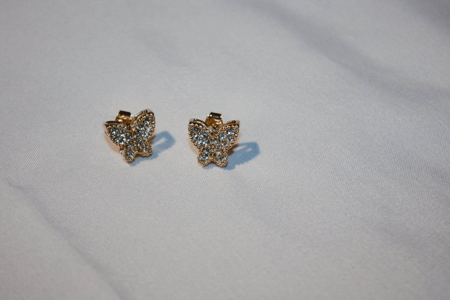 Fly Away Studs