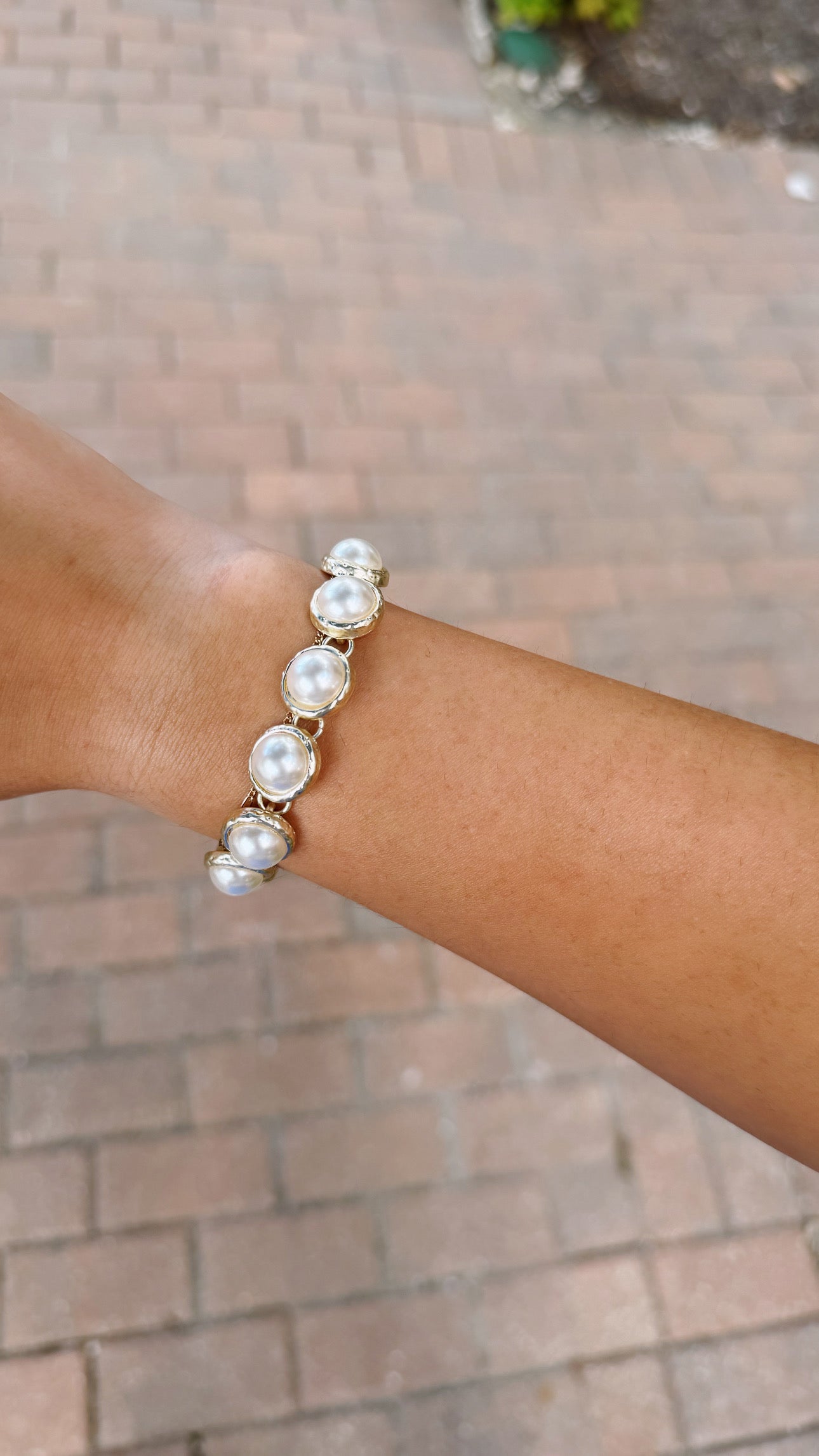 Statement Pearl Bracelet