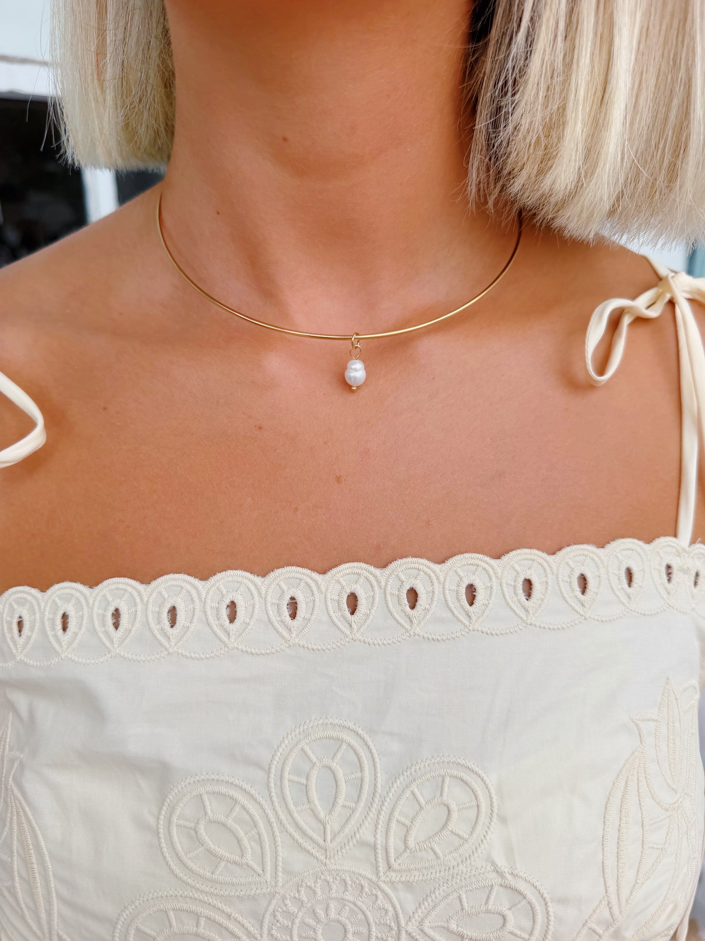 Hardwire Pearl Necklace