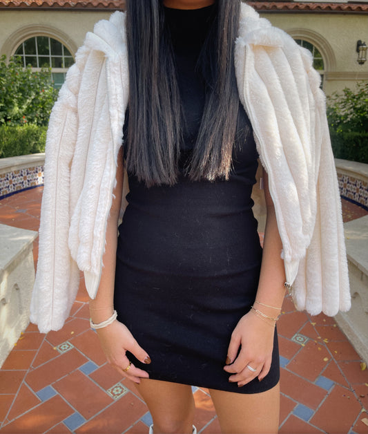 Willow Fuzzy Jacket- Cream