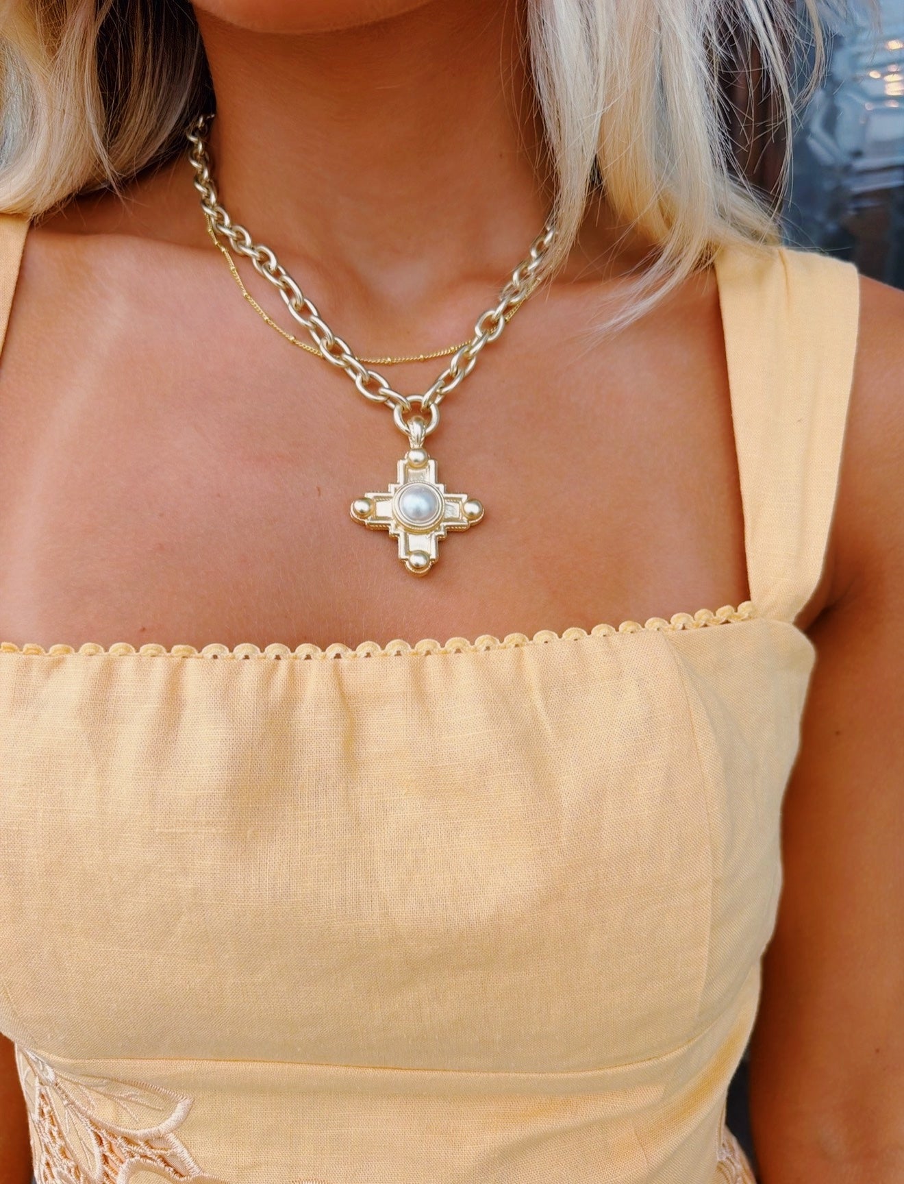 Pearl Cross Chunky Necklace