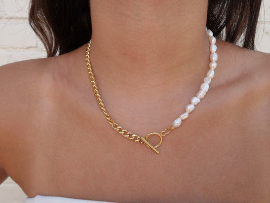 Pearl & Gold Necklace